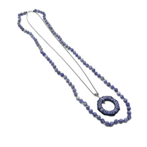 Layered Lux Blue and White Asian Wheel