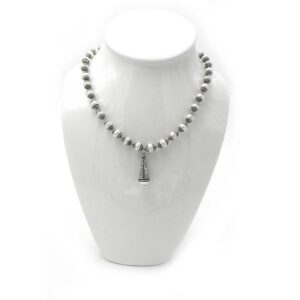 Silverplated Chain of Pearls with a Gorgeous Pendant